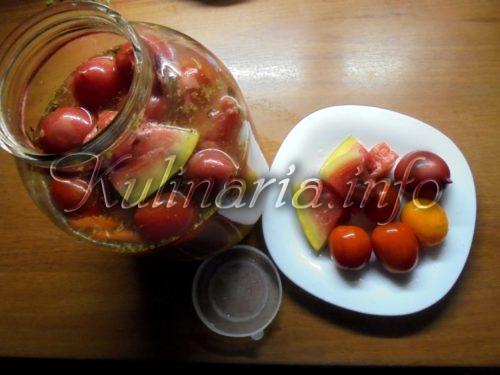 квашеные помидоры с арбузом